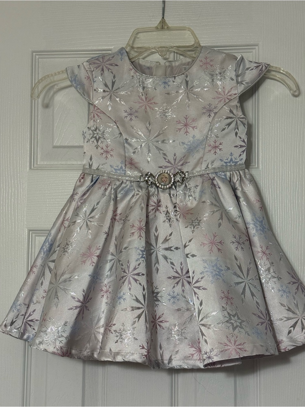 Disney Frozen 2 white and silver Elsa dress Size US 3.